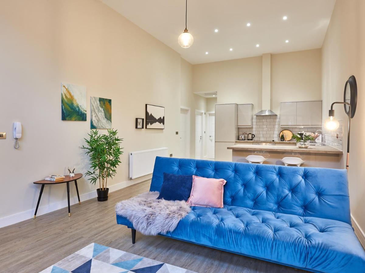 Two Bedroom Apartment By Jlj Apartments & Serviced Accommodation Birmingham - Mantella Lofts Eksteriør billede