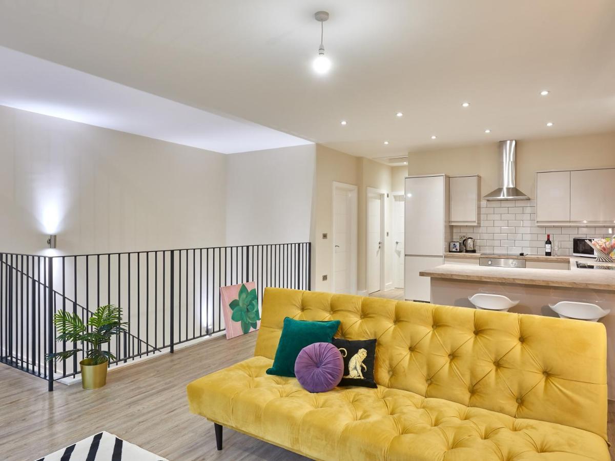 Two Bedroom Apartment By Jlj Apartments & Serviced Accommodation Birmingham - Mantella Lofts Eksteriør billede